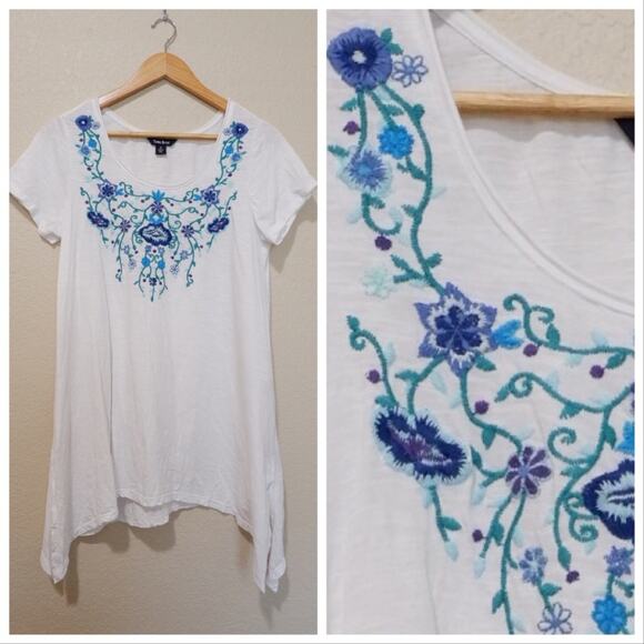 Terre blue embroidered short sleeve top - Picture 2 of 8